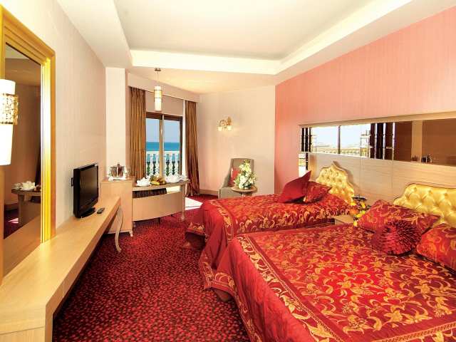 395_4hotel_royal_holiday_palace_3