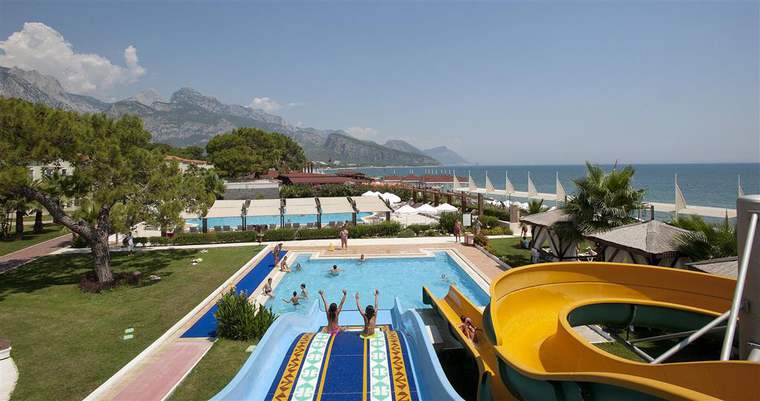 crystal-flora-beach-resort-37_b